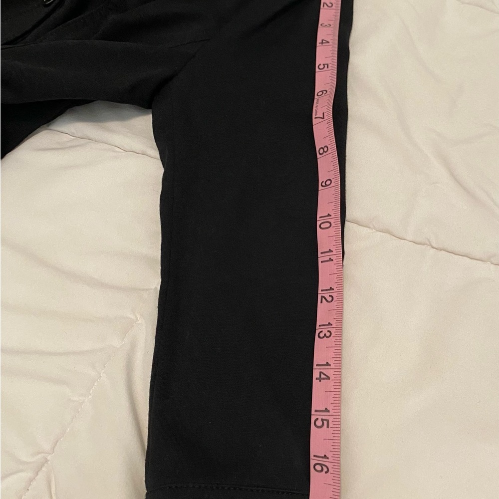 Burberry Button Down Cropped Blazer - image 6